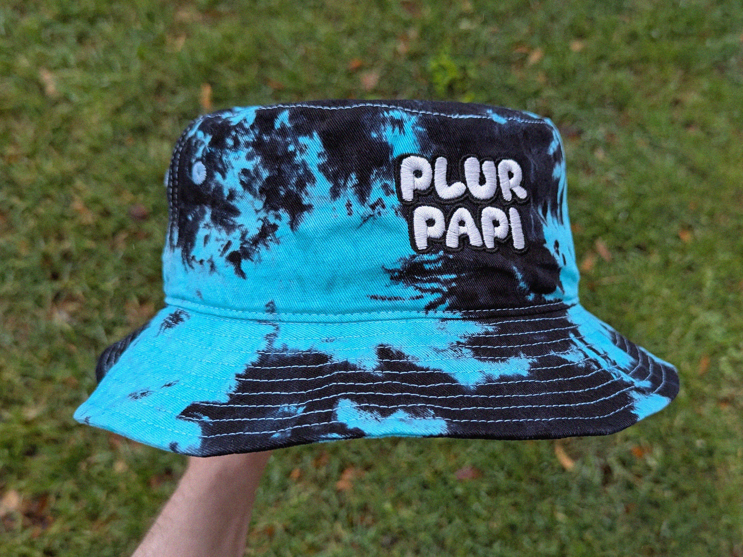 Plur Papi - Embroidered Tie Dye Bucket Hat