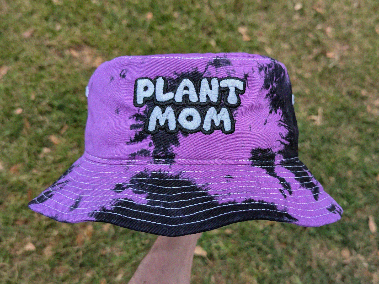 Plant Mom - Embroidered Tie Dye Bucket Hat