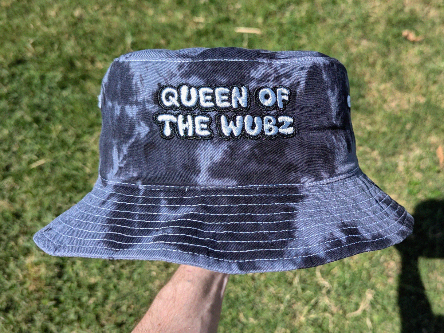 Queen of The Wubz - Embroidered Tie Dye Bucket Hat