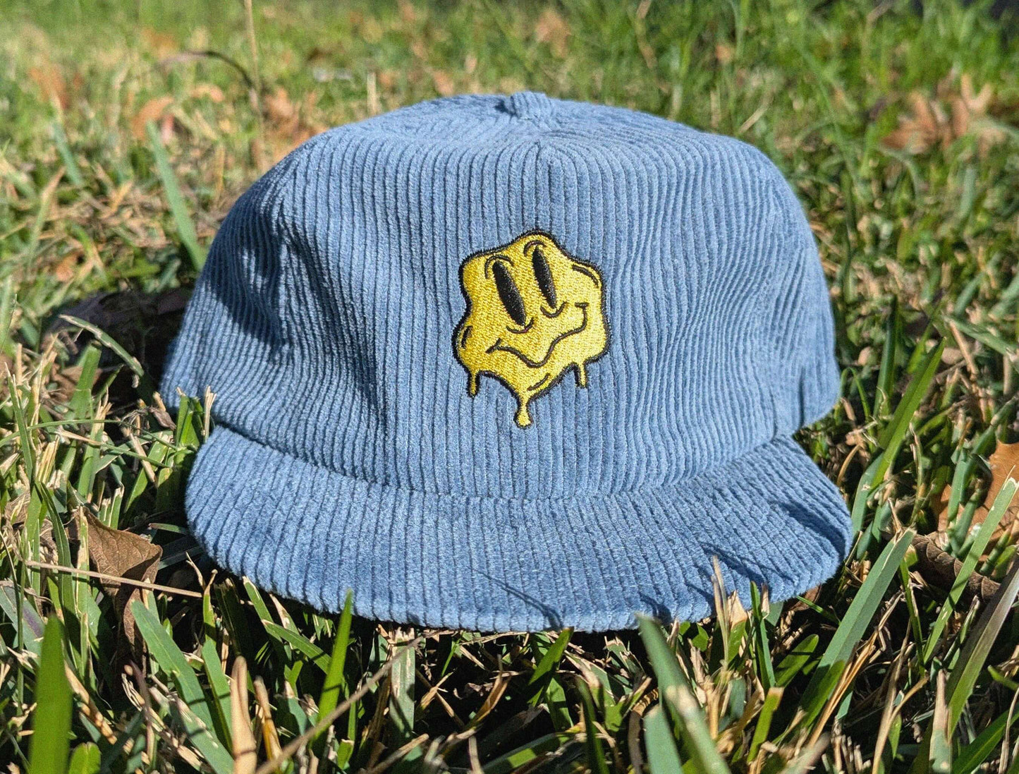 Blue melting smile corduroy cap festival hat