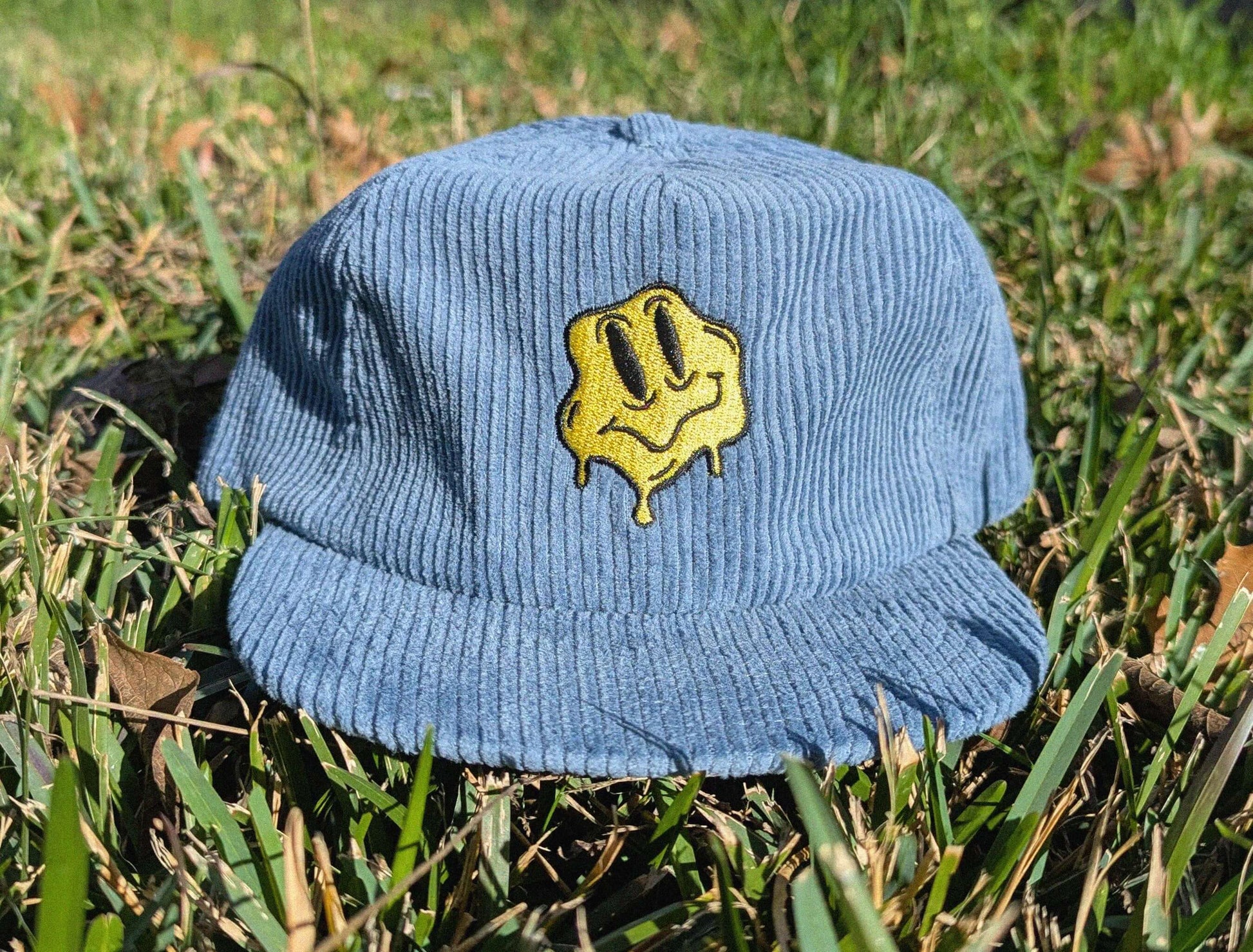 Blue melting smile corduroy cap festival hat