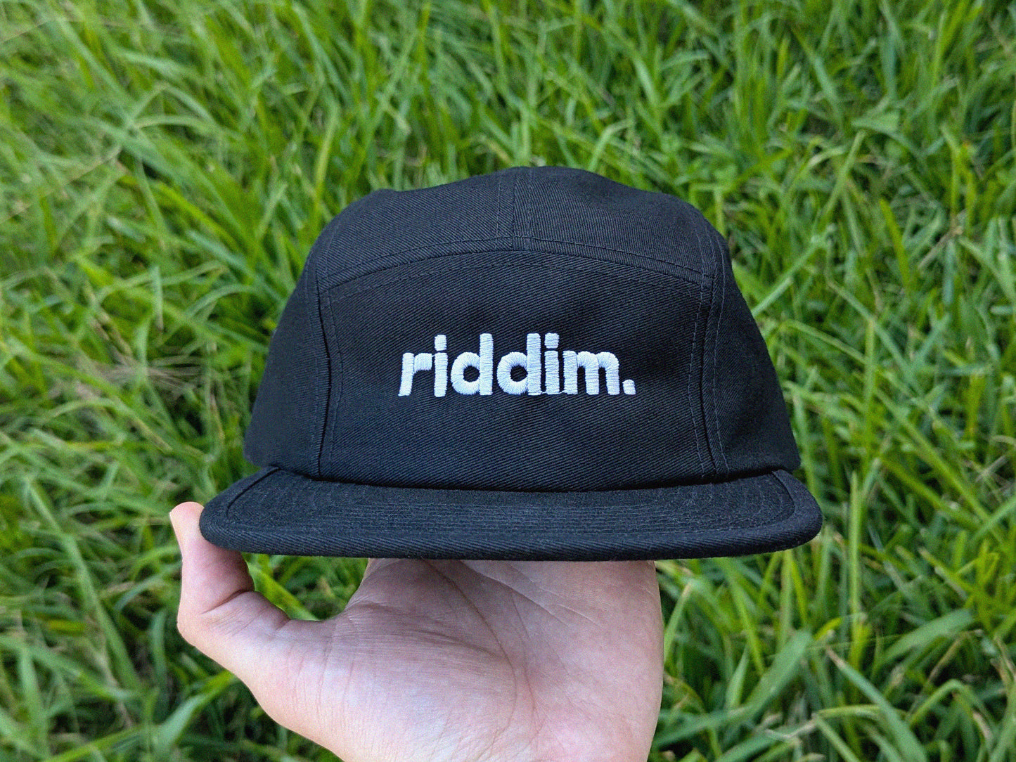 riddim. 5 Panel Cap