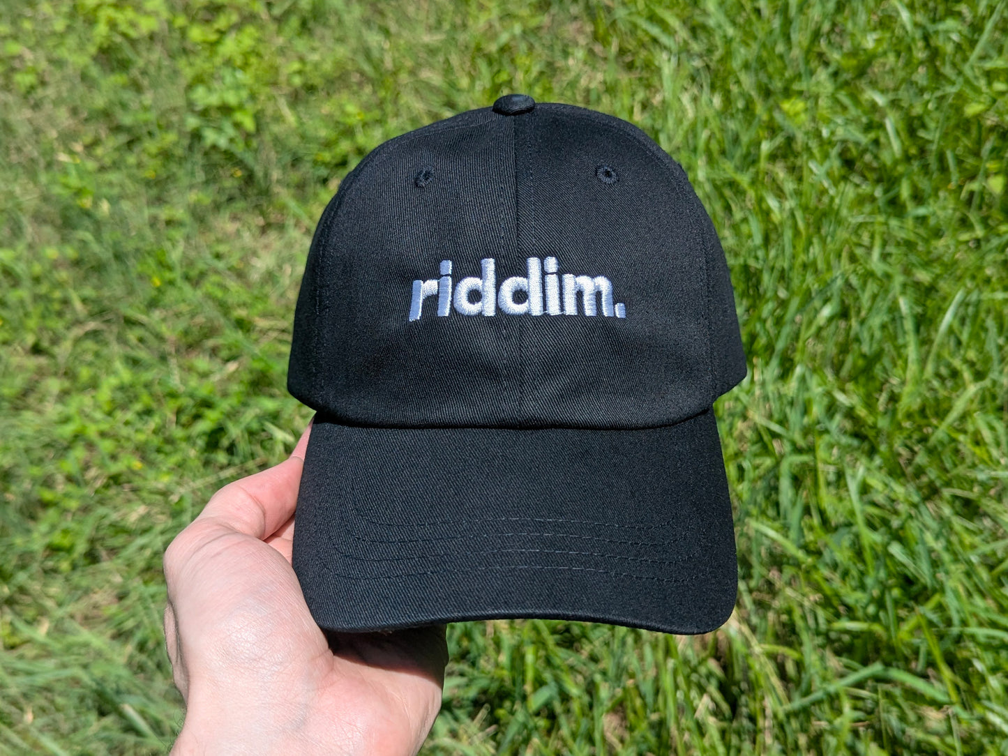 riddim. Dad Hat
