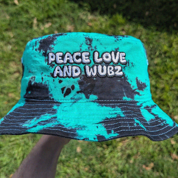 'Peace love and wubz' rave and festival bucket